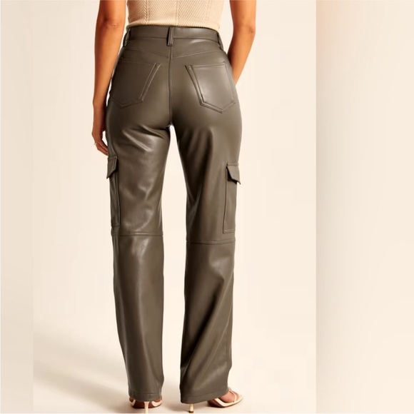 Abercrombie Finch, 90s relax high-rise leather pants - Picture 3 of 9